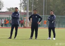 真人百家乐-山东鲁能后卫有谁